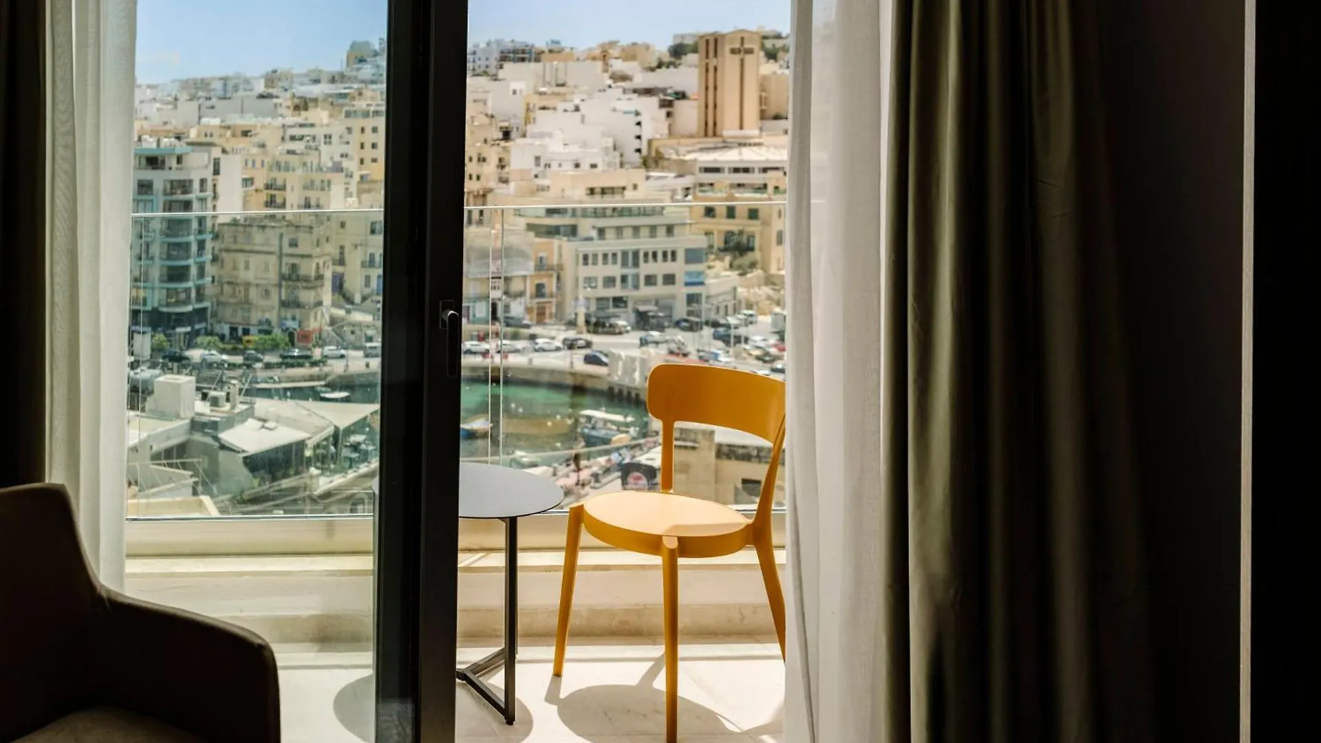 Spinola Hotel Saint Julian's 3*,  Malta