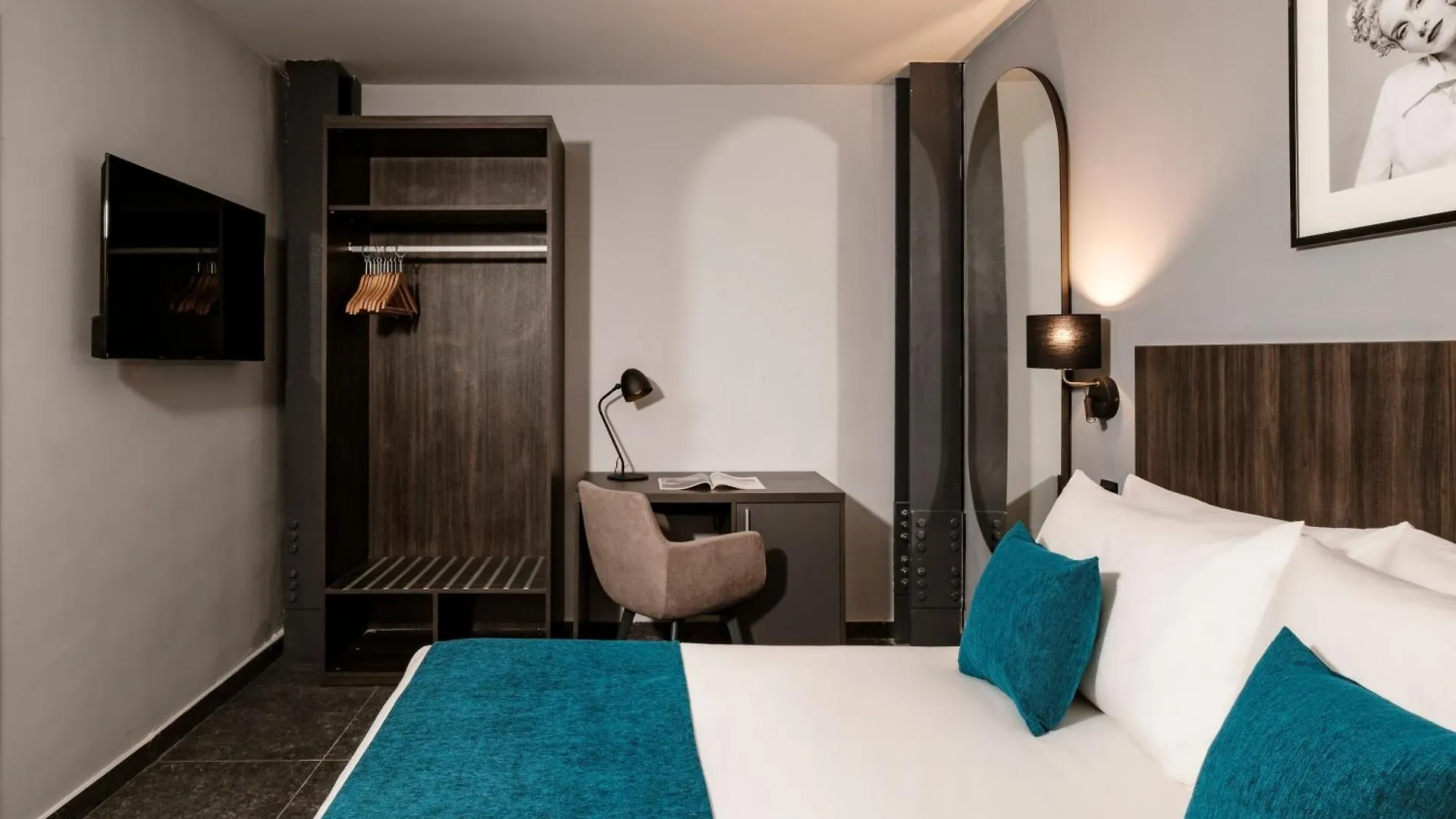 Spinola Hotel San Ġiljan